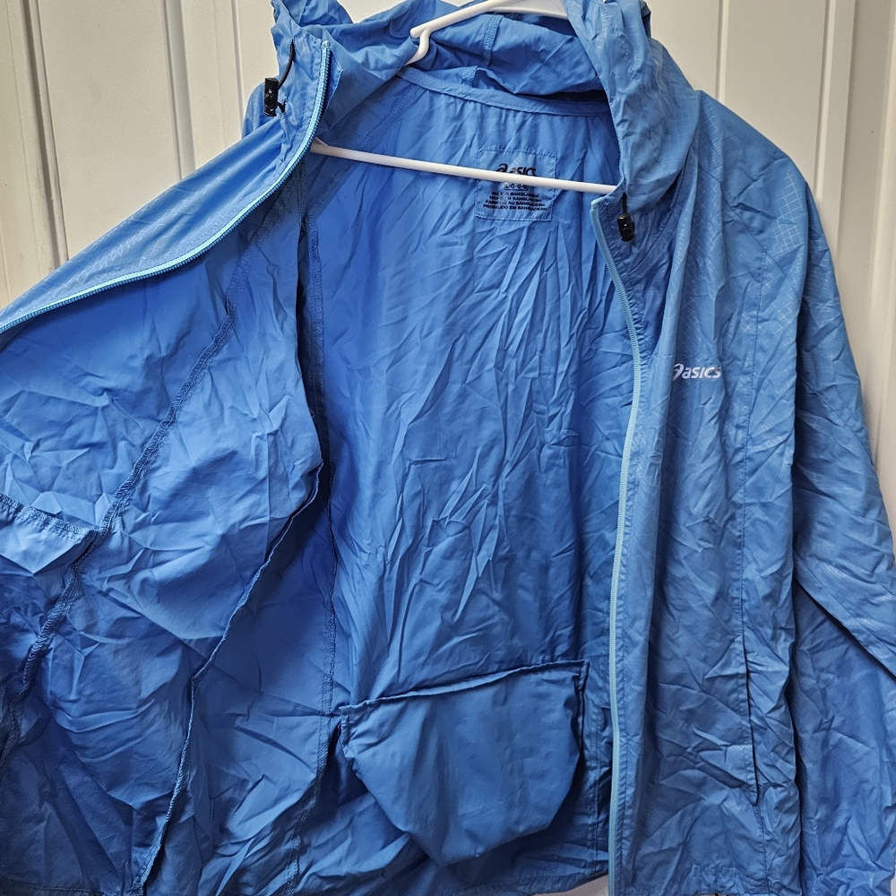 Asics Womens Packable Jacket Large - image 6
